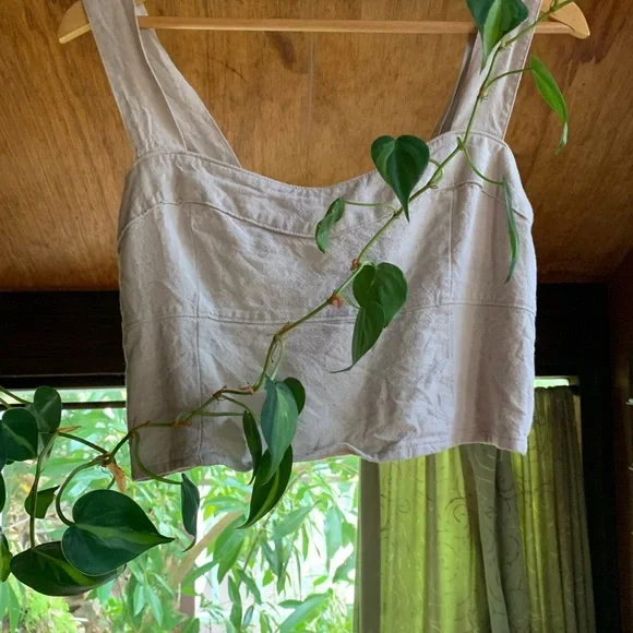 Women's Cream Linen Crop Top - Picture 4 of 5